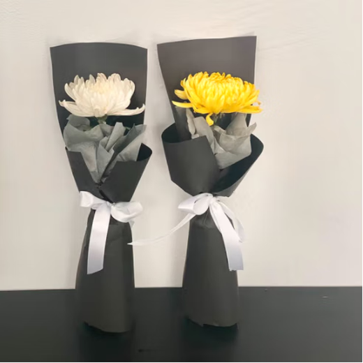 Flower Express Qingming Festival Chrysanthemums Funeral Flowers Memorial Ceremonies and Memorials Intra-city Delivery Flower Shop Delivers Flowers to Your Doorstep Single chrysanthemum price starts from 20 pieces Delivery within the same city Supports delivery on appointment date