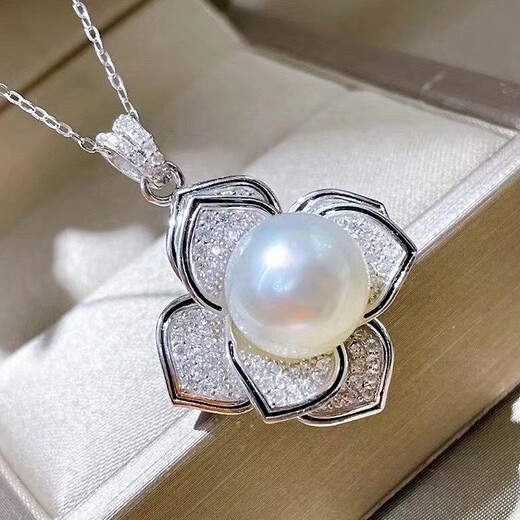 Changcai Jennifer Jewelry White Freshwater Pearl Pendant Single 925 Silver Three-dimensional Camellia Clavicle Chain Neck Ornament for Women 10-