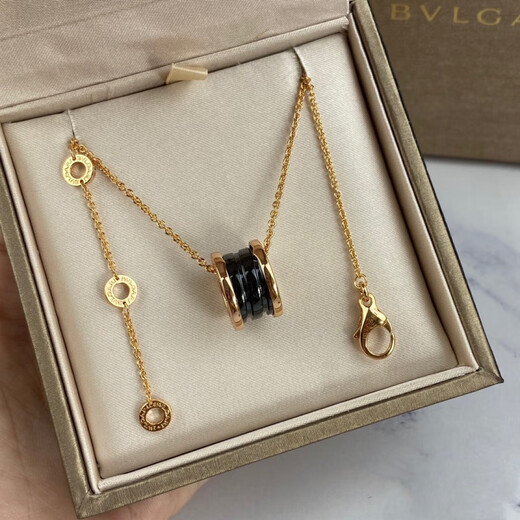 Fat Donglai's same style 18k gold black ceramic spring necklace 18k rose gold non-fading women's small waist full of diamonds spring rose gold