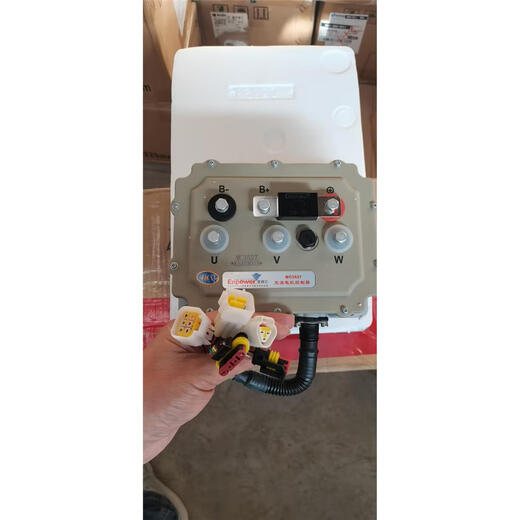 Yue Changsheng Yingboer MC3527 controller is suitable for Yingboer Reading Yujie Leijun Daojue MC3528 controller 3527-72V