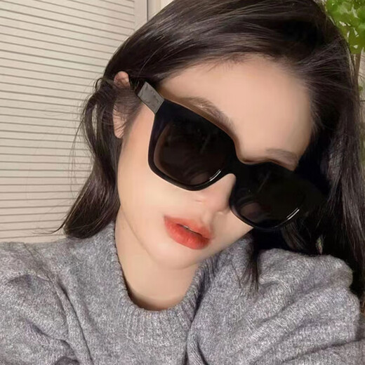 翼麦 YEORMIOYGM墨镜女小书2024新款嫩粉色方框太阳镜女防紫外高级感显脸小 粉框全灰 如图