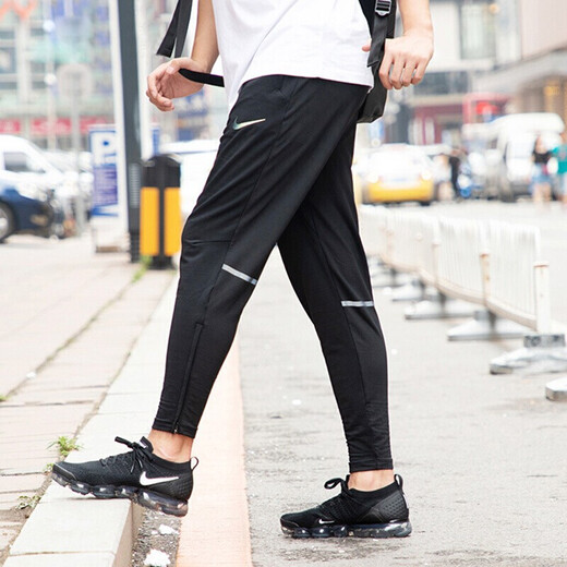 耐克（NIKE） 男裤 春季新款运动裤梭织快干束脚收腿裤子加绒保暖休闲裤长裤 CV1991-010/黑色梭织/薄款 L (175/80A)