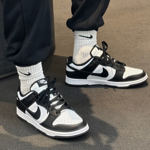 
NIKE Nike Basketball Shoes Men's Shoes 2025 Summer New Air Jordan 1 AJ1 Board Shoes Retro Casual Sneakers DD1391-100 Black and White Panda DUNK 44.5