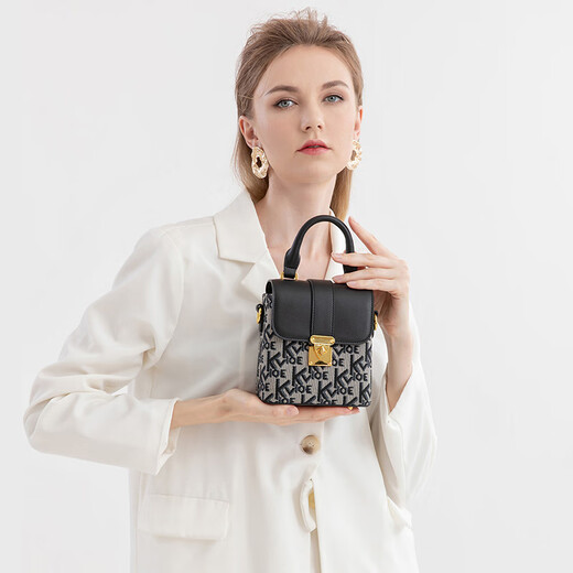 CLEVER / KETCH Bag Women's 2025 New Fashionable Mobile Phone Bag Crossbody Girls High-end Fashionable Birthday Gift Valentine's Day Gift for Girlfriend Black [Rabbit Pendant]
