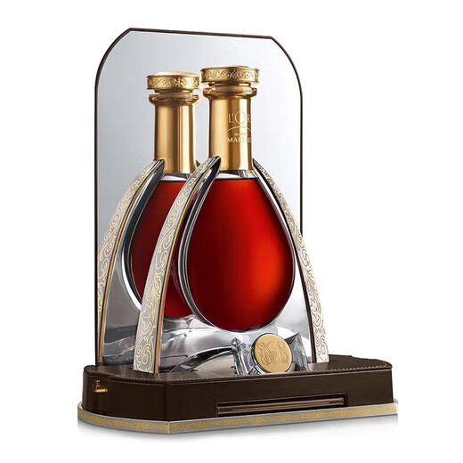 
Martell Martell Martell Blue Belt Series Original Imported Cognac Brandy Shang Martell Supreme 700mL 1 bottle