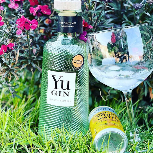 YUGIN欲金酒法国欲蜜柚金酒原瓶进口洋酒调酒基酒 YUGIN法国蜜柚金酒 700mL 1瓶