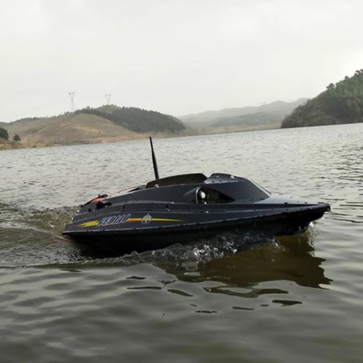 Zhongtian Lege Fishing and Beating Boat V80 Пульт дистанционного управления, выбивая лодку плохой, и лодка избиения может быть оснащена электронным компасом GPS Electronic Compass.