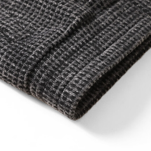 Sept vestes de loup collier masculin collier veste en laine d'hiver pour hommes en noir et blanc petit plaid en laine de vent de vent.