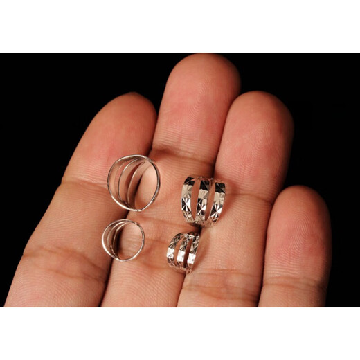 QIANSHU Valentine's Day Gift Platinum PT950 Earrings Earrings Platinum Ear Hooks Platinum Ear Studs Women's Ear Buttons Women's Small Platinum Earrings Pair