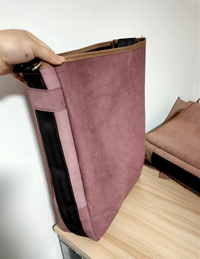 Yichen customized cross-span cowhide large capacity strong wear-resistant thickened electrician woodworking bag men's tool bag ruler random color