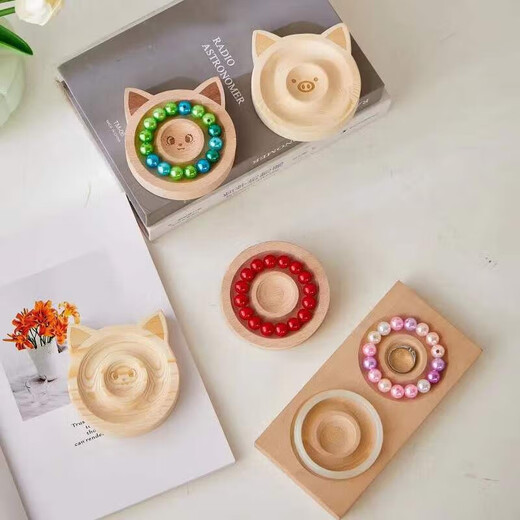 Pei Nanwei jewelry bracelet storage display plate text play stall live broadcast bracelet display bracelet jewelry tray shooting props round display plate pine wood