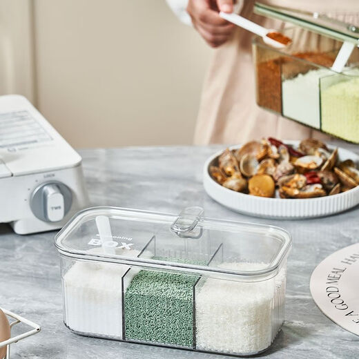 Seasoning box integrated multi-compartment home kitchen high-end MSG salt seasoning jar multi-functional storage box combination set large three compartments - transparent green