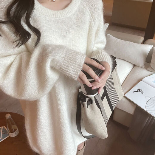 
Qinhuafang mid-length sweater covering the butt lazy style plus size large size fat mm mid-length sweater for women in autumn and winter loose and lazy black 9901 single-piece sweater 5XL size 200-230Jin [Jin equals 0.5 kg]
