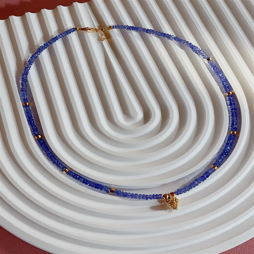 Xuanyong Natural Gem Tanzanite Christmas Atmosphere Small Hazelnut Pendant Cool and Exquisite Necklace