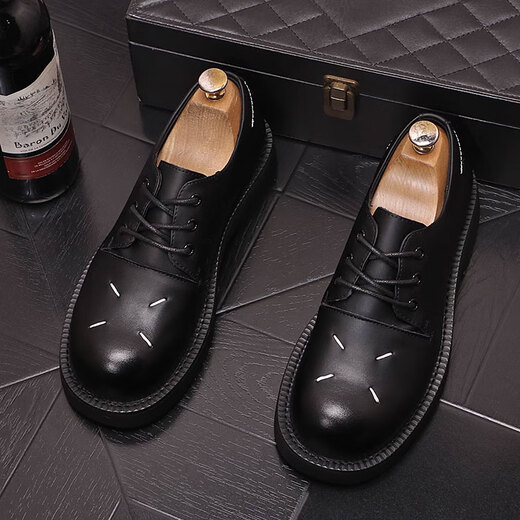 Ydl.Laort Spring and Automne Shoes en cuir à grande tête épaisses, motif de crocodile décontracté de style punk, chaussures pour hommes personnalisées, cuve de vache et tête ronde rétro littéraire 15913 HEAD METAL 39
