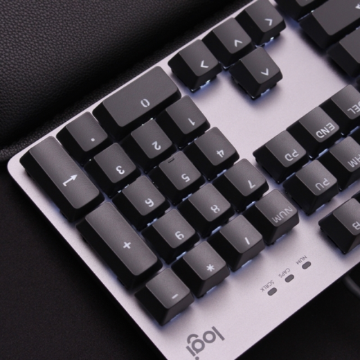 罗技（Logitech） K845 机械键盘有线游戏电竞电脑办公全尺寸发光 104键 吃鸡 英雄联盟键盘鼠标键盘套装 K845-红轴