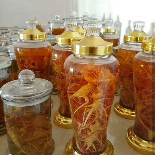 Notoginseng de panax frais Sélection du Yunnan Wenshan Panax notoginseng avec des racines Champs Freshs Wine Schec 250g 500g [Cinq ans Sélection de panax frais notoginseng] 4 Total 500g