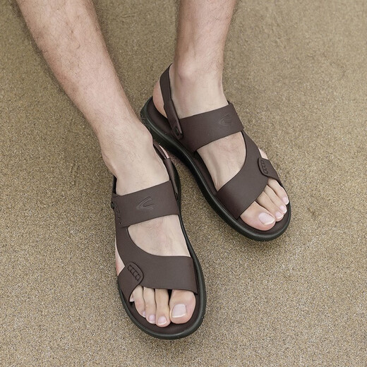 Sandales dynamiques de chameaux allemandes Chaussures de plage en cuir véritable masculin sandales en cuir masculin sandales à double usine Nouveau style vache à vaches douces chaussures de papa à la mode anti-odor non glisser et respirant 691 marron (taille de chaussure en cuir standard) 41