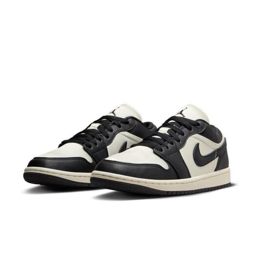 Nike (Nike) [Trend] Air Jordan AJ1 Chaussures féminines basses Low Top Sports Sports Casual Sports Chaussures de basket-ball FB9893-101 (panda noir et blanc) 37,5