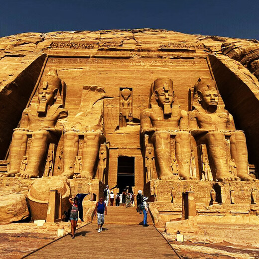 Cairo, Egypt, 8-day and 5-night group tour + national combined transportation + Giza Pyramids + Red Sea + Nile River dinghy + Exploring Ancient Egypt + Ancient City of Memphis + Ancient Museum Deposit February 2