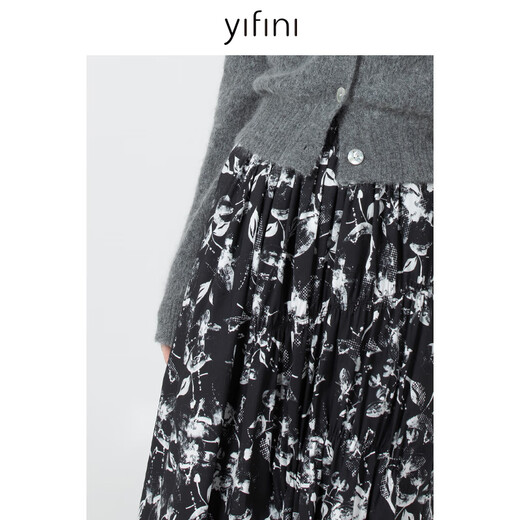 易菲（YIFINI）中国风水墨印花半身裙女春秋新款中长款A字裙国潮B09Q3937 黑色植物印花 S