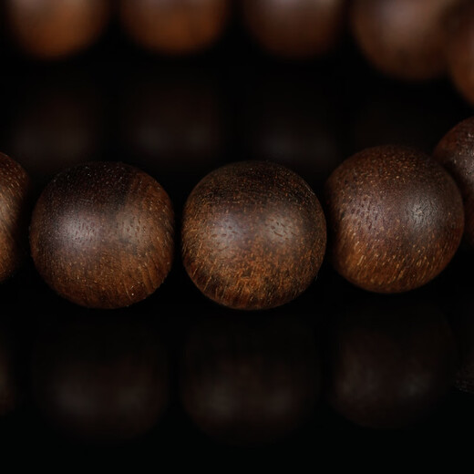 Mo Tang Natural Nha Trang Huangqian agarwood bracelet for men's sinking grade authentic high-end cultural and old-quality Buddhist bead bracelet gift CB12056