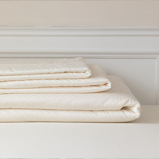 Snowman High-end Bean Emperor Class A 55% Li Guanqi Soybean Fiber Summer Quilt Core Spring and Autumn Quilt Thickened Winter Quilt All Seasons A Class Bean Emperor Li Guanqi Soybean Quilt Winter Quilt 200*230cm About 7.2 Jin Jin is equal to 0.5 kg Snowman High-end Bean Emperor Class A 55% Li Guanqi Soybean Fiber Summer Quilt Core Spring and Autumn Quilt Thickened Winter Quilt All Seasons A Class Bean Emperor Li Guanqi Soybean Quilt Winter Quilt 200*230cm About 7.2 Jin Jin is equal to 0.5 kg