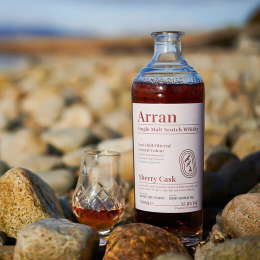 
Allan (Arran) [Official Authorization] Allan Arran Single Malt Whisky 700ml Scotland Original Imported Foreign Wine Allan Bodijia Shirley Bucket Strong Whisky