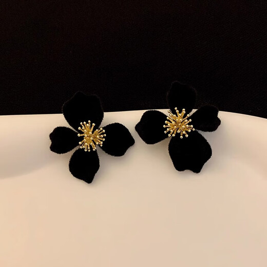 Idel niche design French light luxury high-end temperament black flower earrings women's unique earrings 2025 new earrings A4X105 black flower E3176