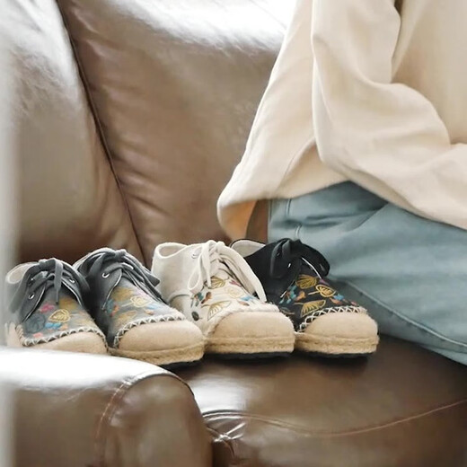 Kenniters neuer Stil von literarischen Leinen-Freizeitschuhen für Frauen im nationalen Stil der Frauen Sticked Schnürbaumwäsche Leinen Schuhe Alte Peking-Schuhe Hanffarbe 39 39