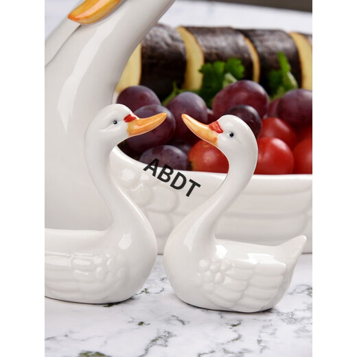 ABDT Japanese creative ceramic swan chopstick holder chopstick holder home hotel hand-painted tableware chopstick holder chopstick holder chopstick pillow set swan chopstick holder set 1