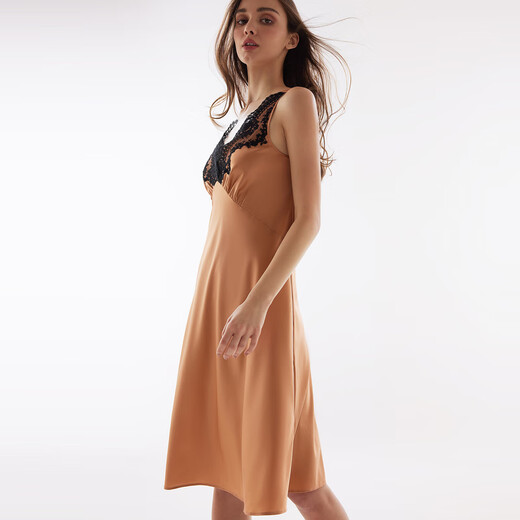 LA CLOVER23SS Shining Oscar Series, кружевная шелковая женская ночная рубашка с широкими плечами, пижама LC44UD1, дымчато-золотая CQ0 XS / 155