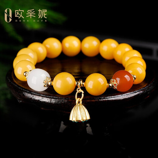 Ouchini Beeswax Bracelet Natural Amber Old Beeswax White Jade Bucket Beads Old Type Pearl Southern Red Round Beads Original DIY Duobao Bracelet A4215 Small Lotus Pendant Duobao Bracelet