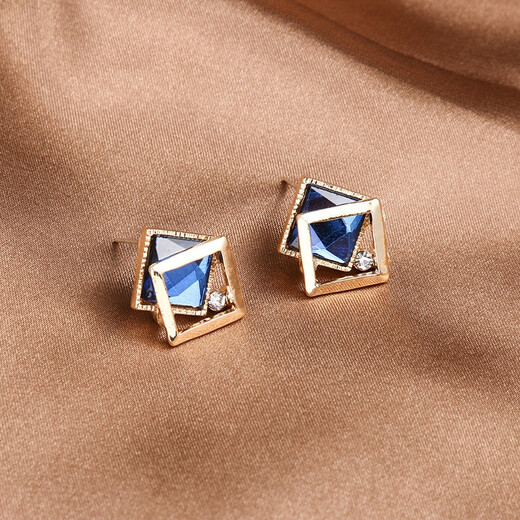 Idel Korean temperament earrings for women European and American with diamonds synthetic crystal geometric earrings internet celebrity same ear jewelry birthday gift square earrings blue E0001 blue