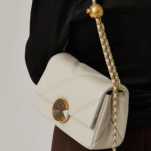 
chongsukei light luxury women's bag fashionable diamond chain bag women high-end niche versatile one-shoulder crossbody bag women CK-9227 goose yellow birthday gift women