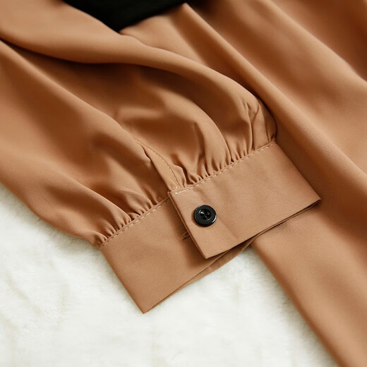 Shanidoluo large size women's clothing fat sister spring and autumn style slimming medium length fake two-piece fat mm belly-covering chiffon dress 16788 khaki 5XL recommended 180-200 Jin [Jin equals 0.5 kg] to wear