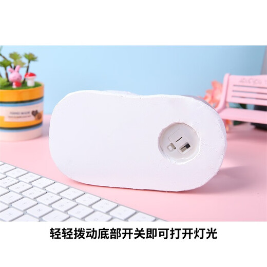 Zhenxiqi Astronaut Pen Holder Children's Day Gift Night Light Office Desk Ornament Creative Crystal Ball Pen Holder Birthday Gift [Golden Astronaut Crystal Ball Pen Holder Lamp]