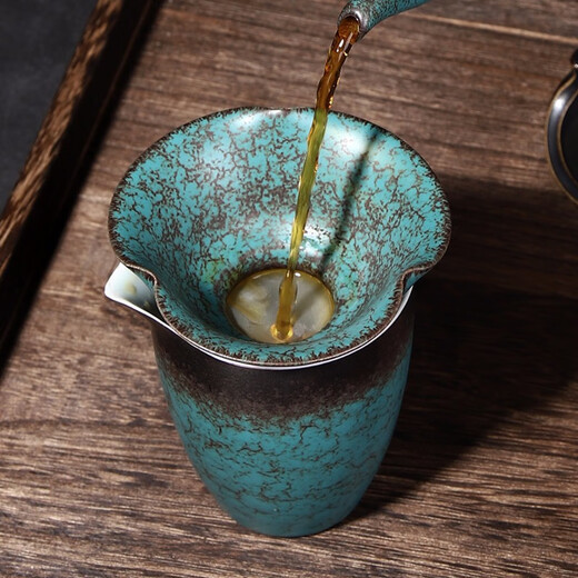 Tang Feng Ceramic Tea Strainer Household Retro Personalized Tea Strainer Kiln Transformed Tianmu Glaze Filter Tea Divider Kungfu Tea Strainer Dutch Tea Strainer (Green) + Luwu Justice Cup