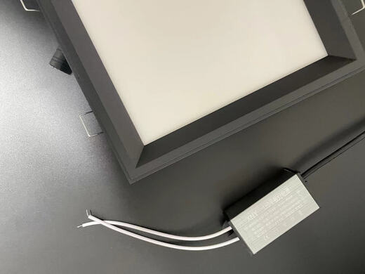 Yilin 19*19 integrated ceiling honeycomb panel LED downlight spotlight led flat panel light black frame 190*190LED light 19*19 black frame LED light 16 watt positive white light