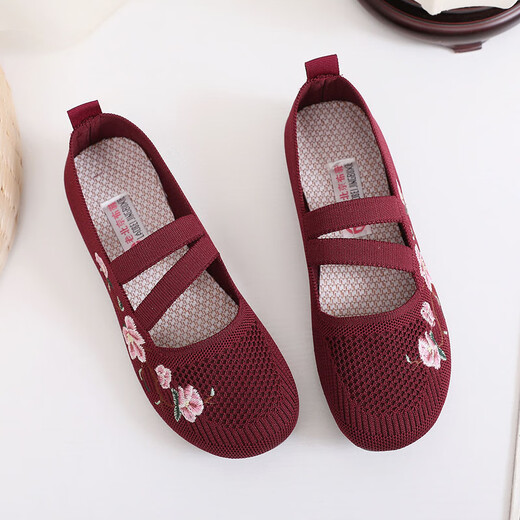 WVNE old Beijing cloth shoes soft sole female mother spring and summer net shoes flat non-slip old lady embroidered shoes women lightweight old man shoes purple 38