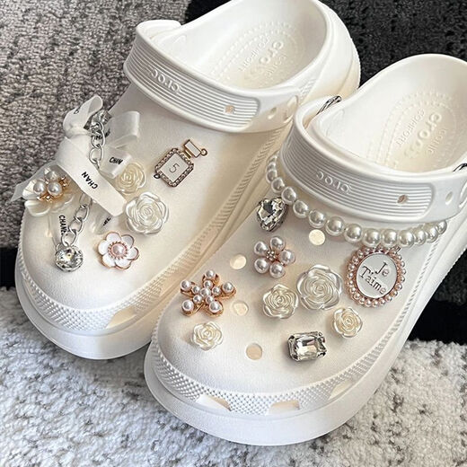 Adapté à Crocs Hole Chaussures Accessoires Crocs Small Style Fragrance Perle Chain Shoe Boucle Décoration ACCESSOIRES DIY PERLE FAIRY SOVE FLEUR FLORODE Tutoriel [1