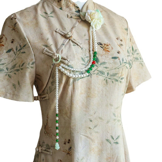 Du Ti's ancient style cheongsam pressed front lotus pearl tassel butterfly pendant Hanfu pressed front chest pendant decorative brooch accessories Cheongsam pressed front Yunyuezhi