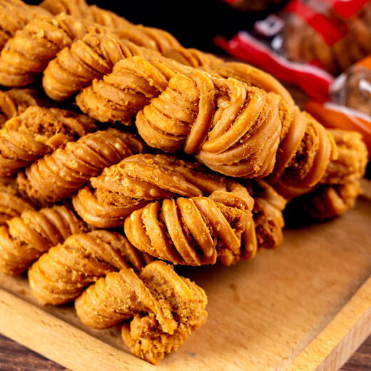 
Authentic Tianjin-style marijuana flower handmade casual snacks specialty snacks whole box crispy salty independent small package Sesame flavor 30 pieces about 1050g