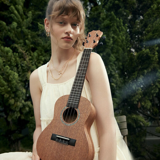 Tom T5 Ukulele Furnier Anfänger T5s kleine Gitarre Erwachsene Studenten Männlich und weibliches Uklili 23-Zoll T5 (Vone + Carbon String)