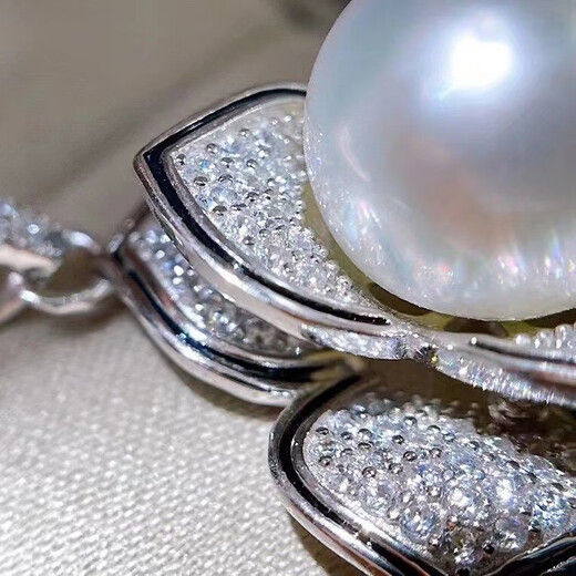 Changcai Jennifer Jewelry White Freshwater Pearl Pendant Single 925 Silver Three-dimensional Camellia Clavicle Chain Neck Ornament for Women 10-