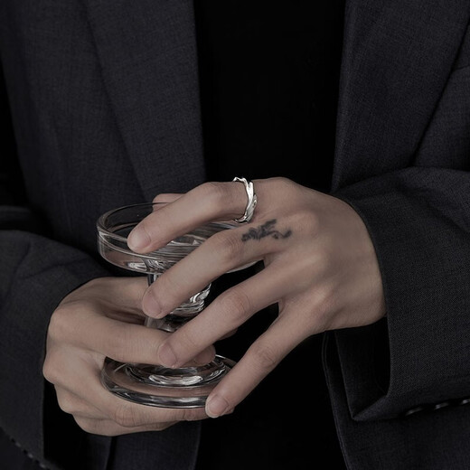 Banidier endless ring for men, trendy men, single index finger ring, female couple, student personality, versatile internet celebrity tail ring for boyfriend, endless ring (opening can be adjusted in size)