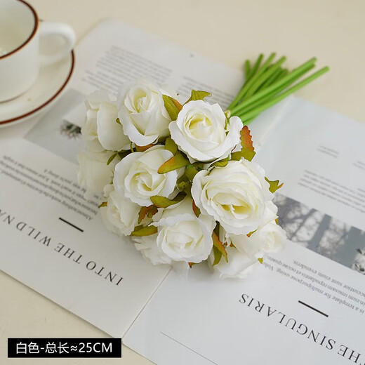 黛莉森 新娘手捧花结婚领证仿真花假花12头把束仿真玫瑰花束婚礼仪式婚庆餐厅装饰家居办公室摆件拍照道具 粉色-一束12头