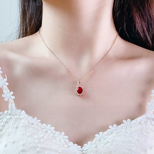 Fat Donglai same style 18k gold ruby necklace oval female rose gold moissanite diamond pigeon blood red pendant clavicle rose gold-red diamond-single pendant 2 carats