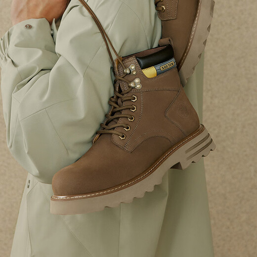 Bestou Winter New Style Einkaufszentrum gleiche Outdoor -Arbeitskleidung große gelbe Stiefel Martin Boots Dicke Absatz Low Boots 80092DD4 Brown 39