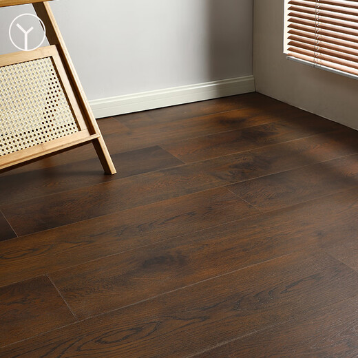 XMSJ Pure à trois couches Floor composite en bois massif Jijifeng Retro Walnut B&B Italien American Nouveau plancher en bois massif à trois couches 9905 CORTE DE RIBLE 18MM
